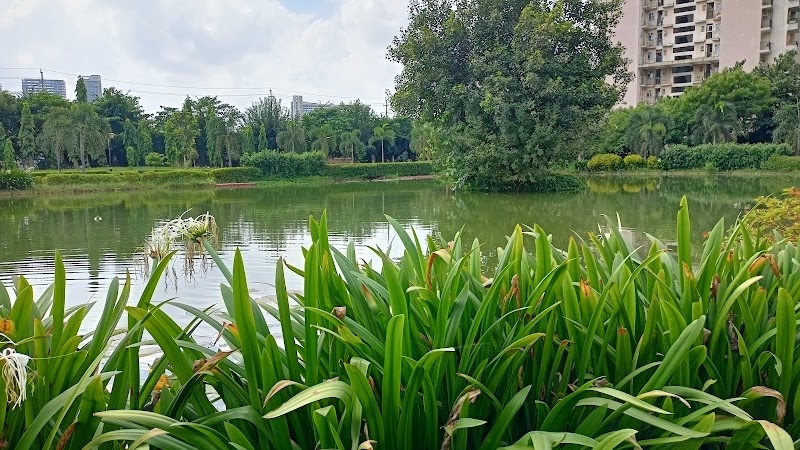 Lake View Park - Lake View Park Gaur City 1, Sector 4, Greater Noida, Ghaziabad, Uttar Pradesh 201016, India