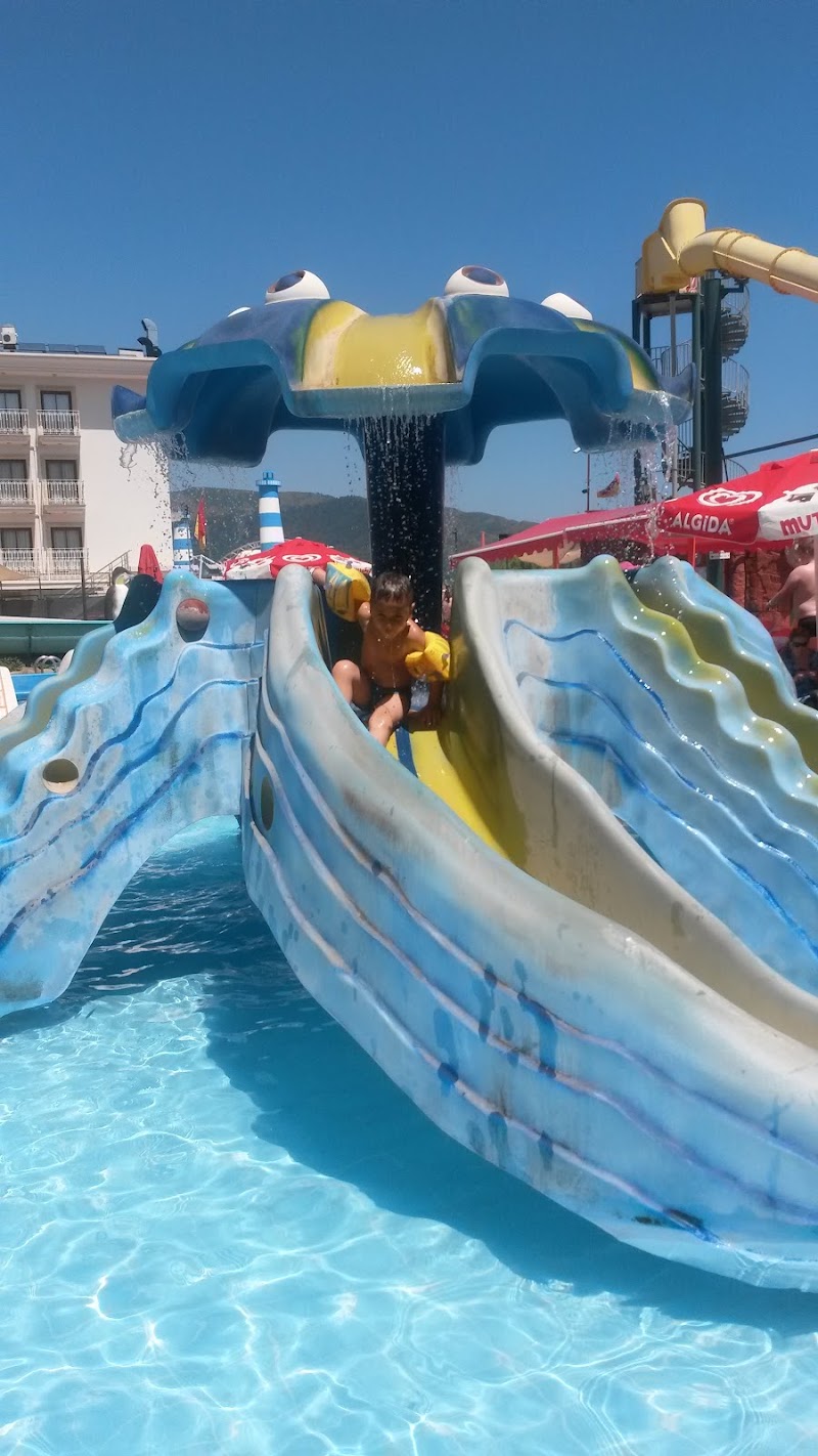 Atlantis Water Park - Atlantis Water Park Siteler, Uzunyalı Cad No:209, 48700 Marmaris/Muğla, Türkiye