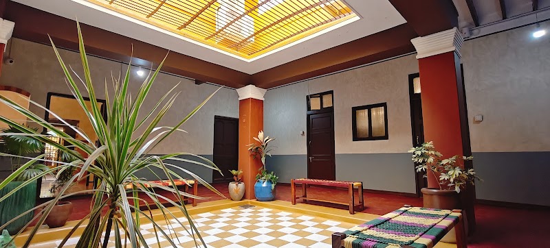 Maison Monty - Maison Monty 95, Montorsier St, near White Town, MG Road Area, Puducherry, 605001, India