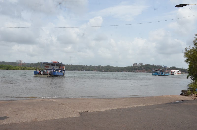 Ribandar Ferry - Ribandar Ferry, GV47+9M8, National Hwy 4A Bypass Rd, Ribandar, Goa 403006, India