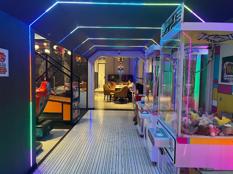 Cafe la Amara - Cafe la Amara, C-1001, Block C, Sushant Lok Phase I, Sector 43, Gurugram, Haryana 122002, India