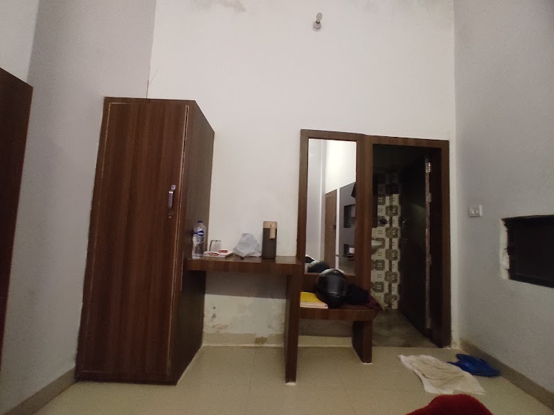 HOTEL RAMA RESIDENCY - HOTEL RAMA RESIDENCY, Ratnawali Marh, Sitapur, Chitrakoot, Sitapur Mafi, Uttar Pradesh 210204, India