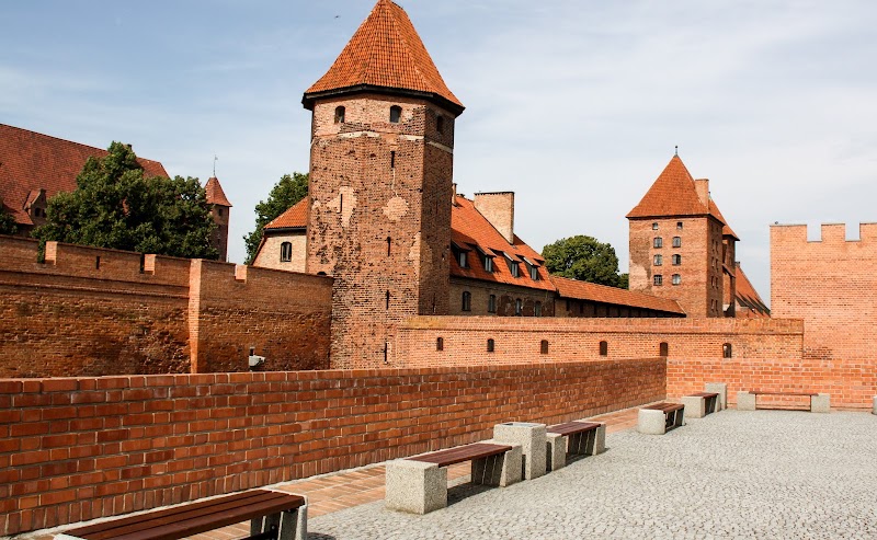 Zamek Średni - Zamek Średni, Starościńska 1, 82-200 Malbork, Poland