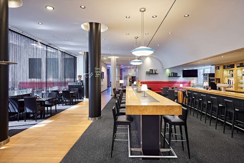 Lindner Hotel Cologne Am Dom - JDV by Hyatt - Lindner Hotel Cologne Am Dom - JDV by Hyatt Stolkgasse, An den Dominikanern 4a, 50668 Köln, Germany