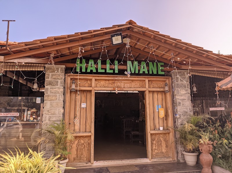 Halli mane pure veg - Halli mane pure veg, BM Road lakshmipura, opp. to Payana, Gate, Srirangapatna, Mandya, Karnataka 571438, India