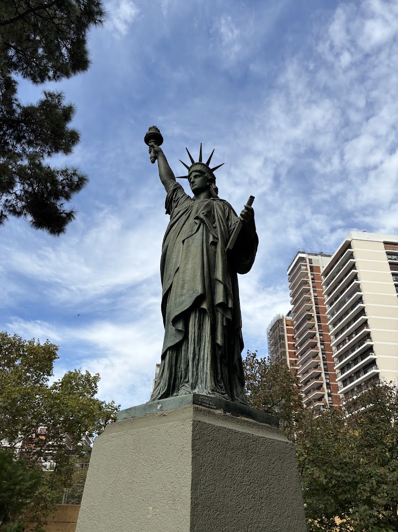 Barrancas de Belgrano - Barrancas de Belgrano, Av. Juramento 1792, C1430 Cdad. Autónoma de Buenos Aires, Argentina