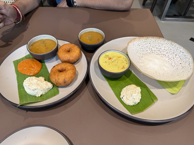 Santosham - Satvik South Indian Restaurant - Santosham - Satvik South Indian Restaurant Shop No. 5, Shalimar Building, Plot No. 91, G Rd, Marine Drive, Mumbai, Maharashtra 400002, India