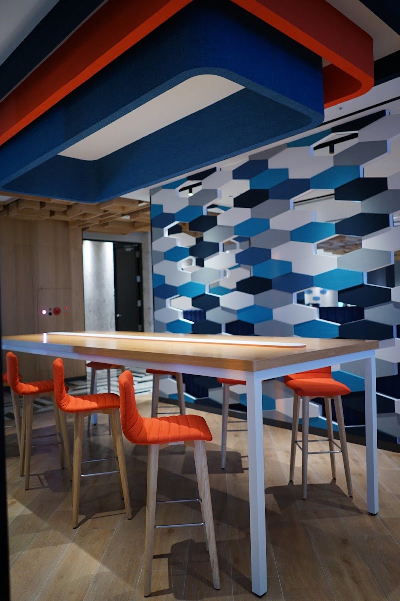 Holiday Inn Express Chiayi by IHG - Holiday Inn Express Chiayi by IHG No. 69號, Zhongxing Rd, Houyi Village, West District, Chiayi City, Taiwan 600