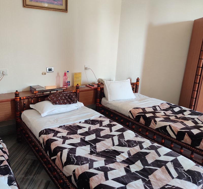 ISKCON Guest House - ISKCON Guest House ISKCON Temple, Sainath Nagar, Hare Krishna Land, Juhu, Mumbai, Maharashtra 400049, India