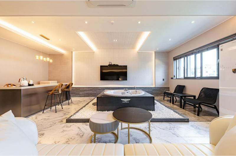 H Avenue Hotel Gyeongju Bulguksa, Gyeongju - H Avenue Hotel Gyeongju Bulguksa, Gyeongju 700-13 Jinhyeon-dong, Gyeongju, Gyeongsangbuk-do, South Korea