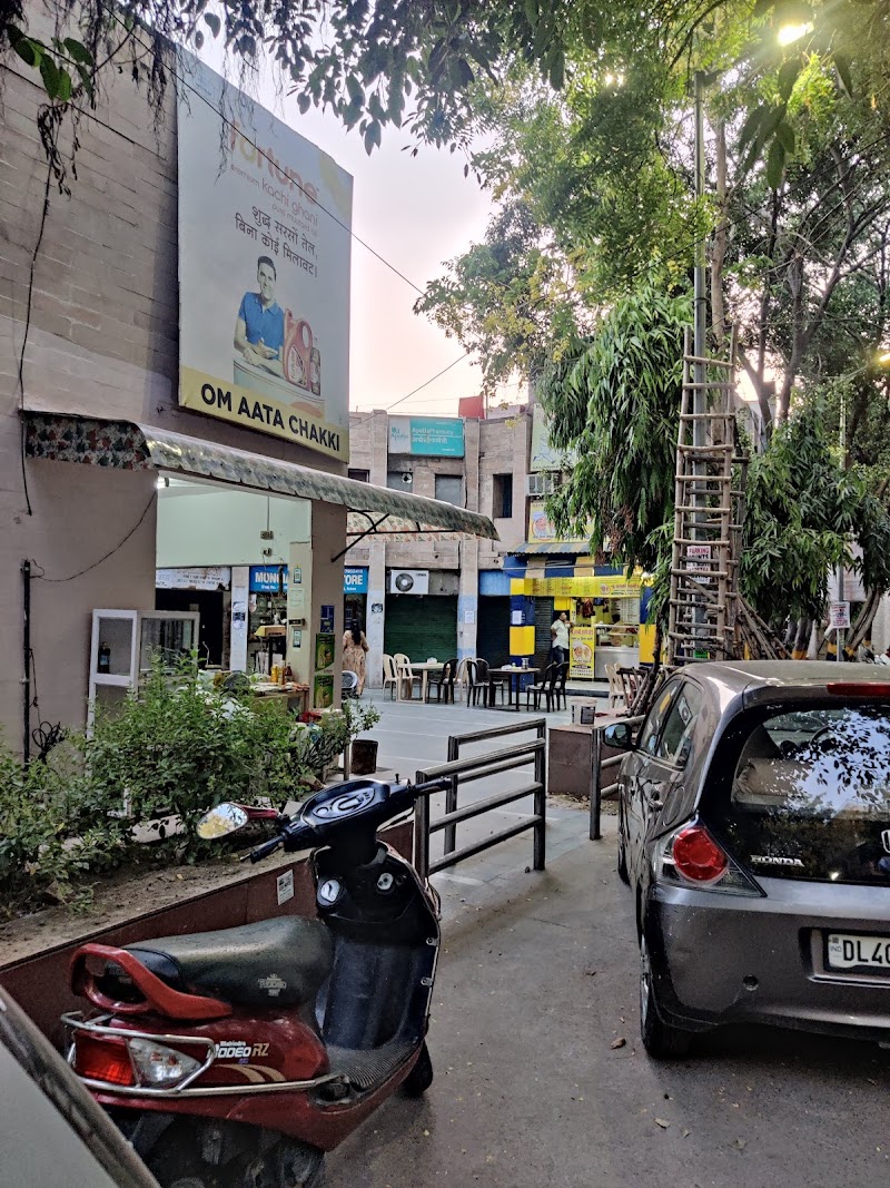 New aapki apni rasoi - New aapki apni rasoi B-Block, Suraj Park, Sector 18, Rohini, Delhi, 110089, India
