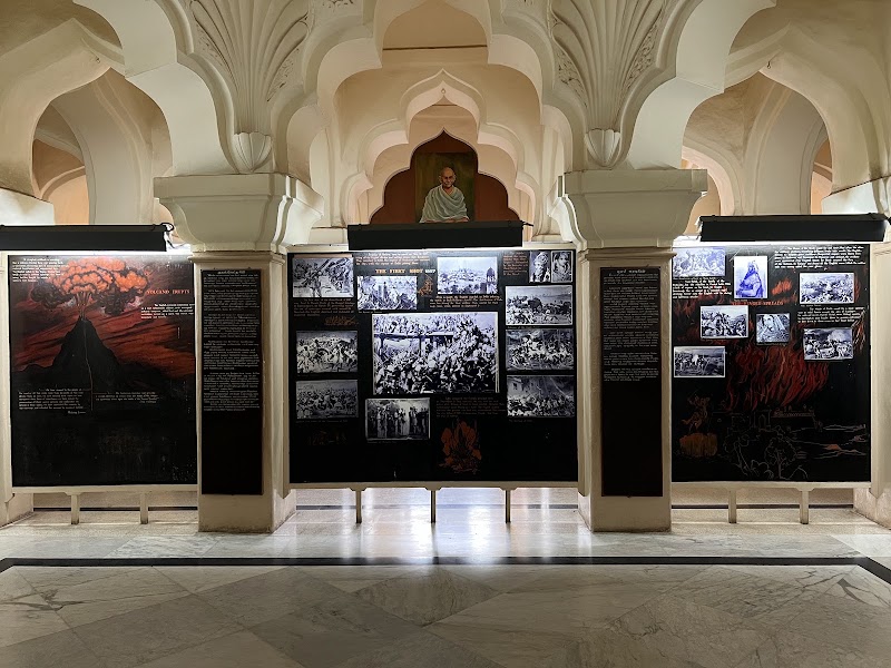 Gandhi Memorial Museum - Gandhi Memorial Museum, Collector Office Rd, Alwarpuram, Madurai, Tamil Nadu 625020, India