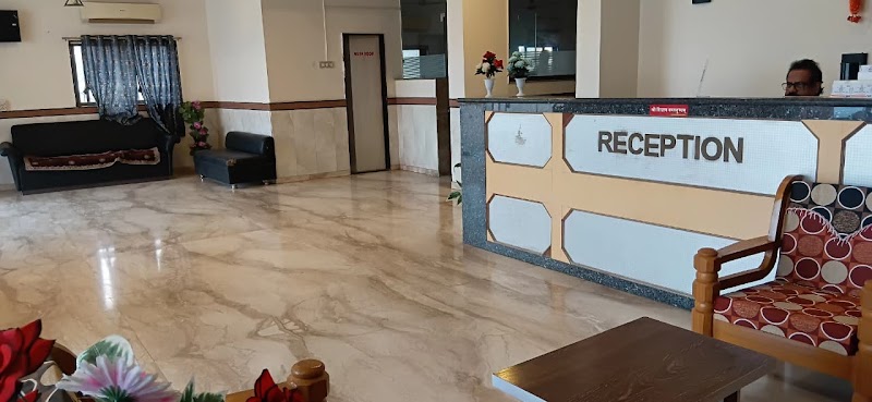 Hotel Shri Shiv Sai - Hotel Shri Shiv Sai Shirdi Hwy, Shirdi, Nimgaon Korhale, Maharashtra 423109, India