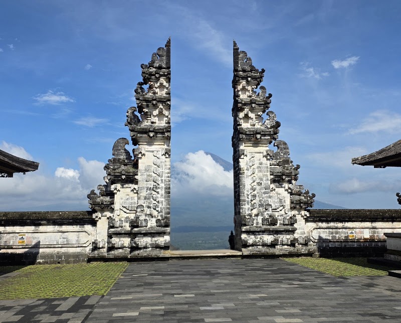 Penataran Agung Lempuyang Temple - Penataran Agung Lempuyang Temple, JJ5H+GQF, Jl. Pura Telaga Mas Lempuyang, Tri Buana, Kec. Abang, Kabupaten Karangasem, Bali 80852, Indonesia
