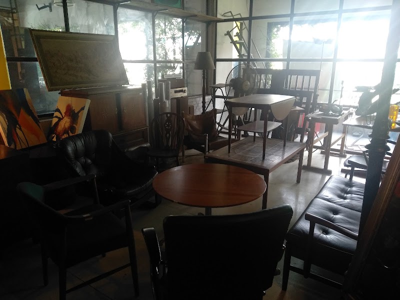 Y50 - Y50, 24 26 ซ. เอกมัย 21 Khwaeng Khlong Tan Nuea, Watthana, Krung Thep Maha Nakhon 10110, Thailand