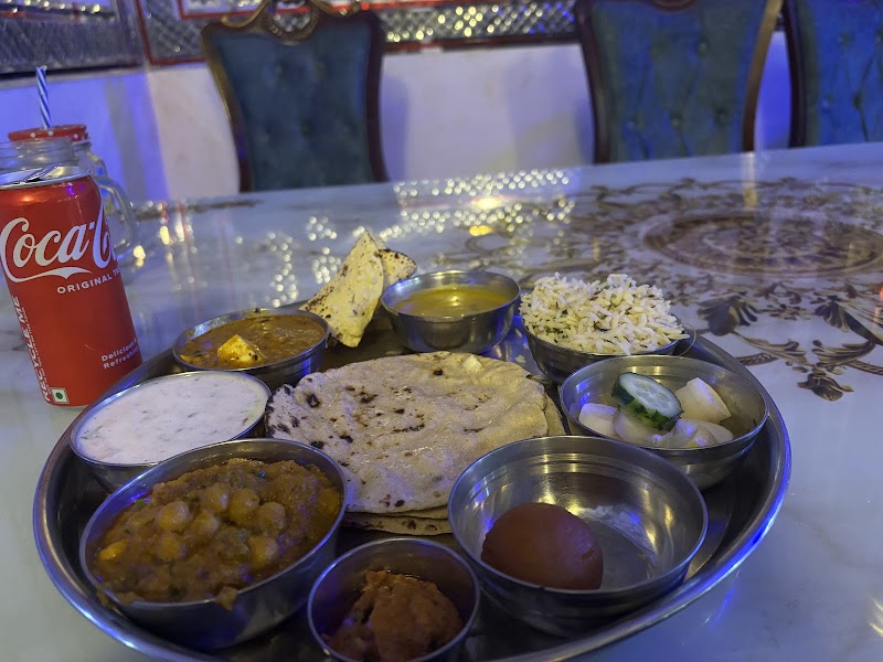 Royal Sheeshmahal Restaurant - Royal Sheeshmahal Restaurant Gandhi Chowk, Devisinghpura, Amer, Jaipur, Rajasthan 302012, India