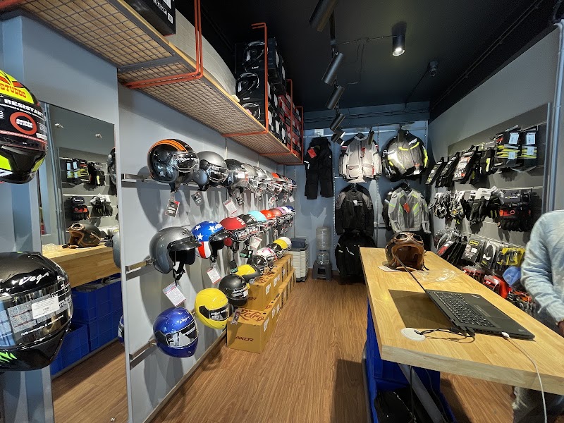 Moto ProGear - Moto ProGear 218, 27th Main Rd, Sector 2, HSR Layout, Bengaluru, Karnataka 560102, India