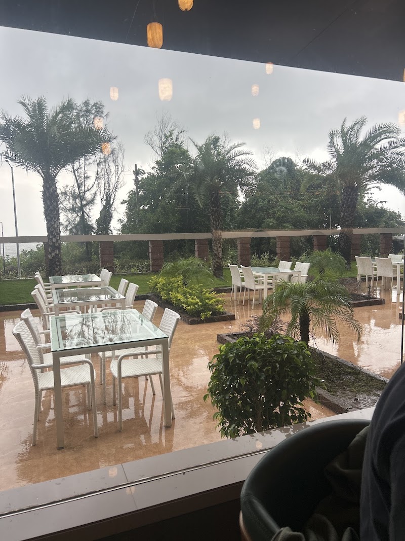 Seasalt Veg Bistro By Westbay - Seasalt Veg Bistro By Westbay Westbay Resort and Spa, Aare Ware Road, Ganpatipule, Maharashtra 415615, India