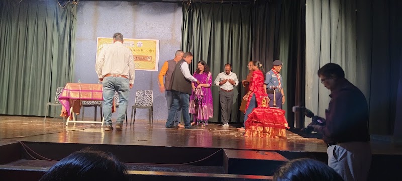 PRABHODHANKAR THAKREY NATYAMANDIR - PRABHODHANKAR THAKREY NATYAMANDIR Prabodhankar Thackeray Natya Mandir Parking, premises, Sodawala Ln, Krishna Nagar, Shanti Nagar, Borivali West, Mumbai, Maharashtra 400092, India