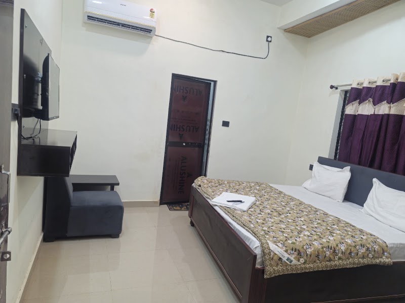 Hotel DP inn - Hotel DP inn, Koni Marg, near GGV, next to River View Colony, Koni, Bilaspur, Chhattisgarh 495001, India