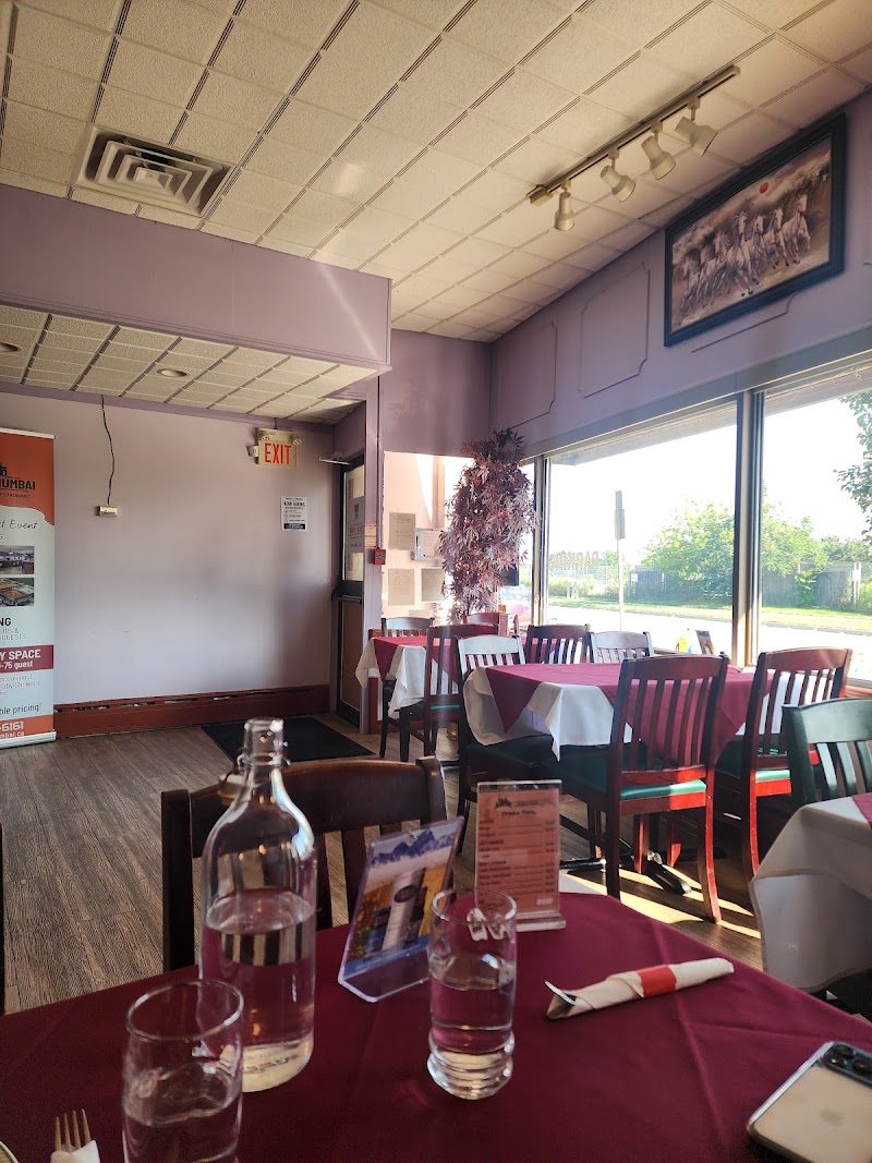 Bombay To Mumbai - Fine Indian & Hakka Restaurant - Bombay To Mumbai - Fine Indian & Hakka Restaurant 135 Queenston St, St. Catharines, ON L2R 2Z8, Canada