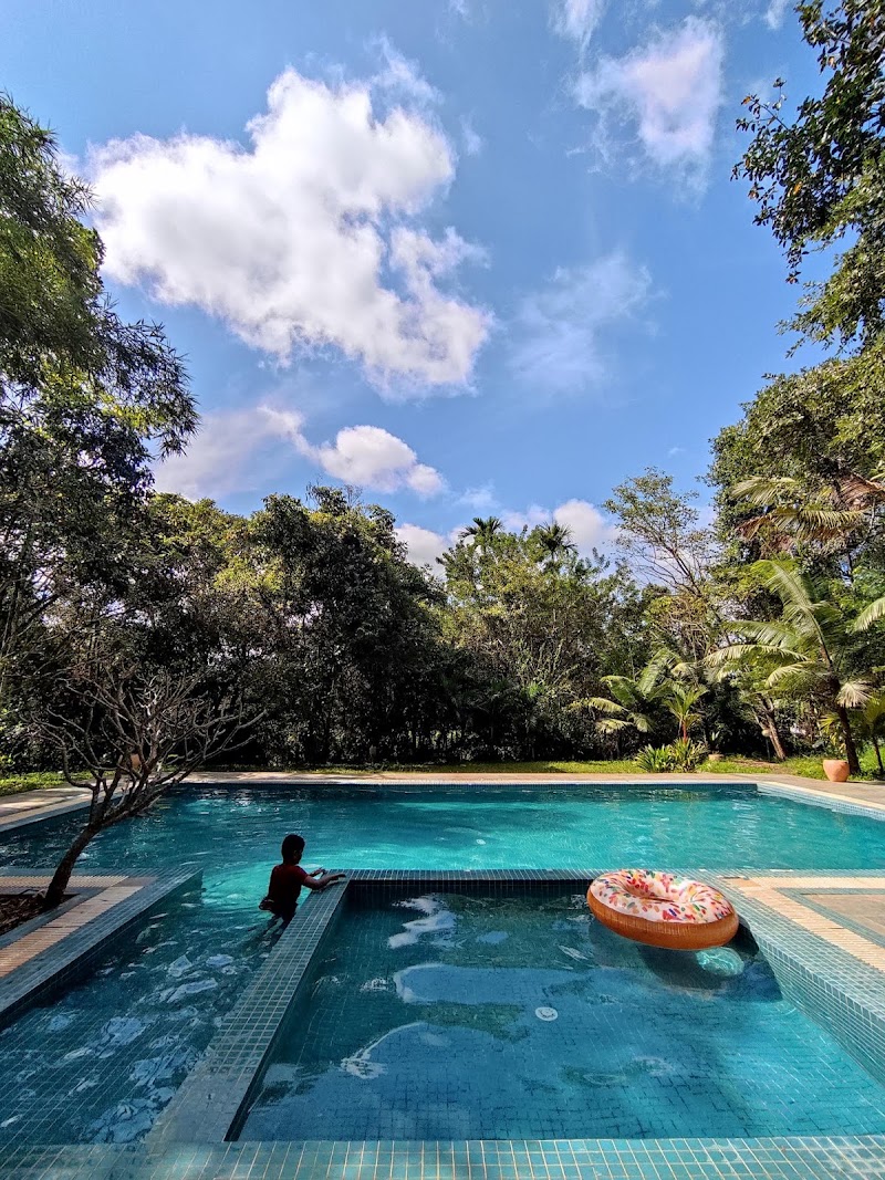 Raindrops Resorts Wayanad - Raindrops Resorts Wayanad Sultan Bathery Rd, Nenmeni, Kerala 673592, India
