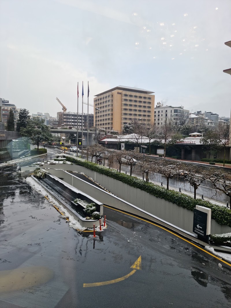 Kabataş - Kabataş, Tomtom, 34433 Beyoğlu/İstanbul, Türkiye