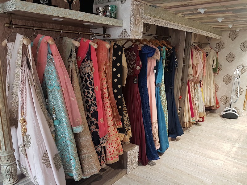 Noor by Jyoti Grover - Noor by Jyoti Grover GROUND FLOOR, M3M Cosmopolitan, R2-035, Sector : 66, Badshahpur, Sector 66, Gurugram, Haryana 122001, India