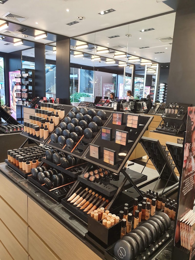 Palm Beach Plaza Mall - Palm Beach Plaza Mall, L.G. Smith Blvd 95, Noord, Aruba