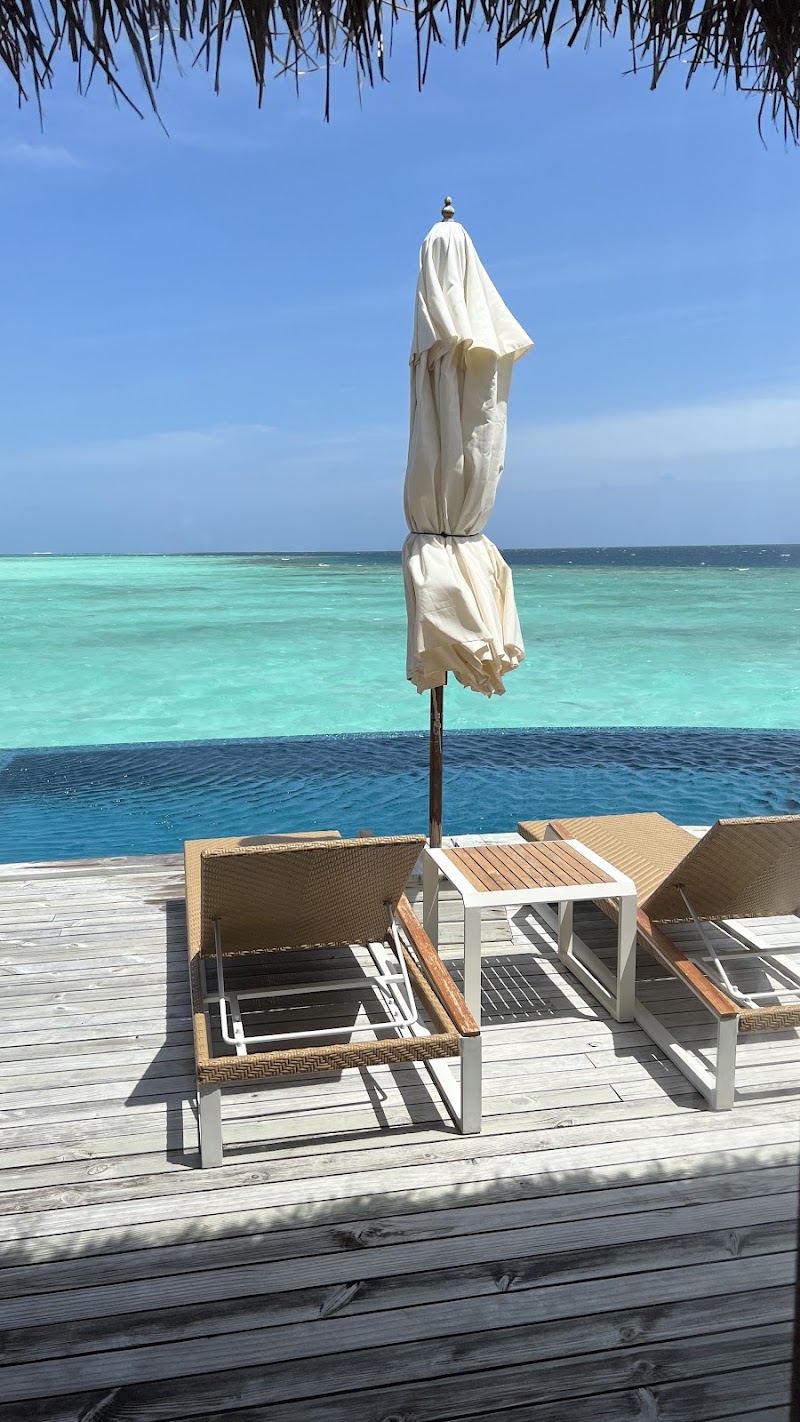 Baros Water / Lagoon Villa - Baros Water / Lagoon Villa, 7CPF+7P, Malé, Maldives