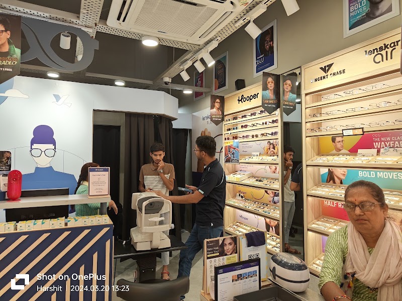 Lenskart.com at Sapna Sangeeta, Indore (First Lens Replacement Free) - Lenskart.com at Sapna Sangeeta, Indore (First Lens Replacement Free) Shop No G 1, Plot No 21, Akashdeep Complex, Sapna Sangeeta Rd, near Art Gallery, Snehnagar, Indore, Madhya Pradesh 452001, India
