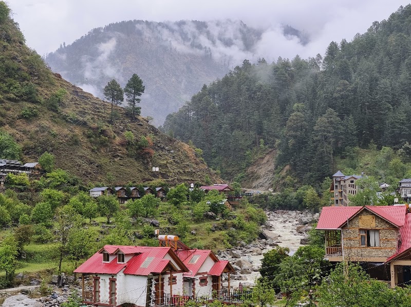 The Cozy Monks- Tirthan Valley - The Cozy Monks- Tirthan Valley, Tirthan Valley, Badi, Pekhri, Ropa, Himachal Pradesh 175123, India