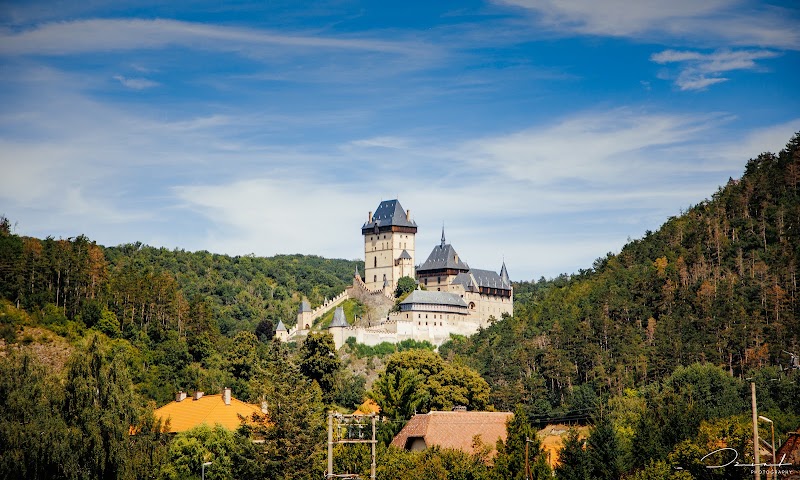 Karlštejn Castle - Karlštejn Castle Karlštejn 172, 267 18 Karlštejn, Czechia