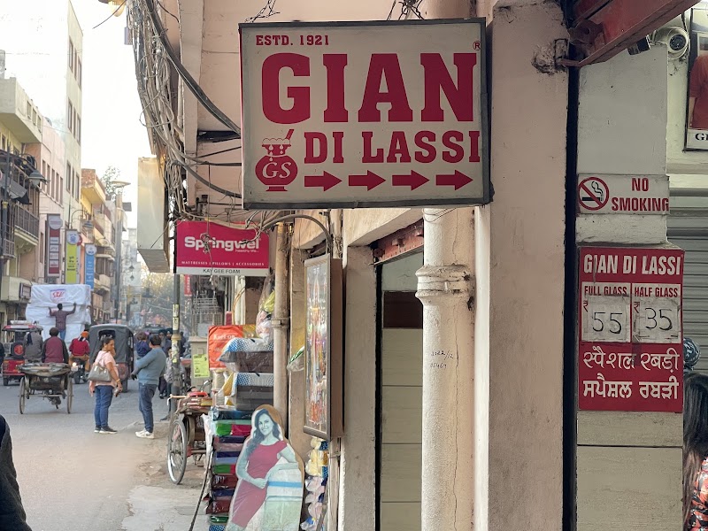 Gian di lassi - Gian di lassi, Golden Temple Out Rd, Chowk Regent Cinema, Katra Sher Singh, Katra Ahluwalia, Amritsar, Punjab 143006, India
