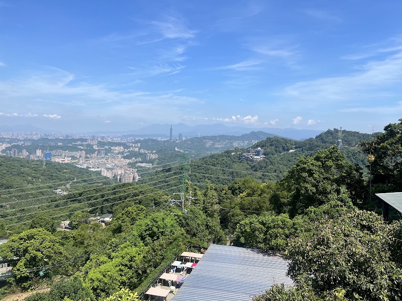 動物園站水舞區 - 動物園站水舞區, No. 8, Section 2, Xinguang Rd, Wanxing Village, Wenshan District, Taipei City, Taiwan 116