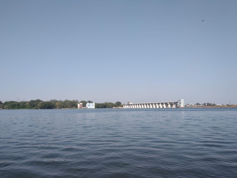 Kota Barrage - Kota Barrage Chambal River, Electricity Board Area, Kota, Rajasthan 324008, India