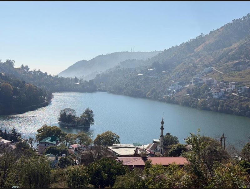 Scenic View Retreat Homestay - Scenic View Retreat Homestay, 1, Bhowali - Bhimtal Rd, Sanguri Gaon, Bhimtal, Uttarakhand 263136, India