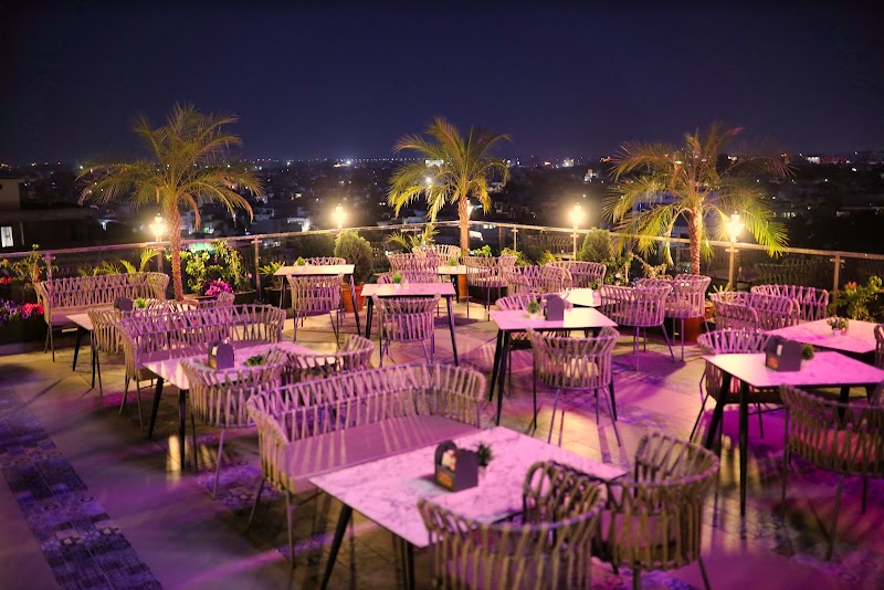 Nectar - Nectar 14, Top Floor, B - Block, Ranjit Avenue, Amritsar, Punjab 143001, India