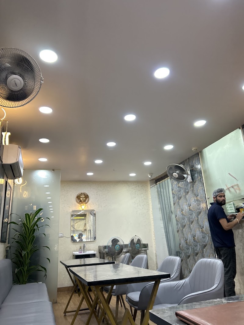 Sardarji Malai Chaap Wale - Sardarji Malai Chaap Wale Ramphal Chowk, C-387, Shiksha Bharti School Rd, Block D, Sector 7 Dwarka, Dwarka, New Delhi, Delhi, 110045, India