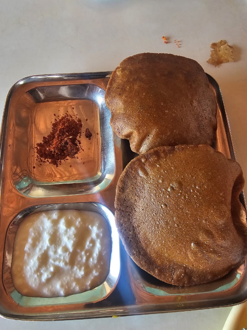 Daryasarang Restaurant - Daryasarang Restaurant near St stand, Rajwadi, Ganpatipule, Maharashtra 415615, India