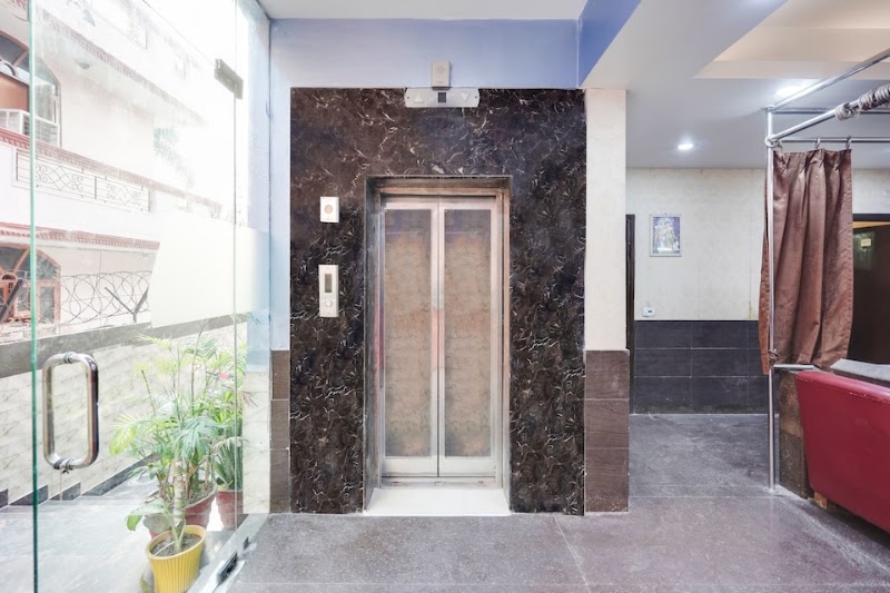 Townhouse Maithli Marg Sector 55 formerly Red Roof - Townhouse Maithli Marg Sector 55 formerly Red Roof, A-05, A-5 sector 56, A Block, Indian Oil Nagar, Sector 55, Noida, Uttar Pradesh 201307, India
