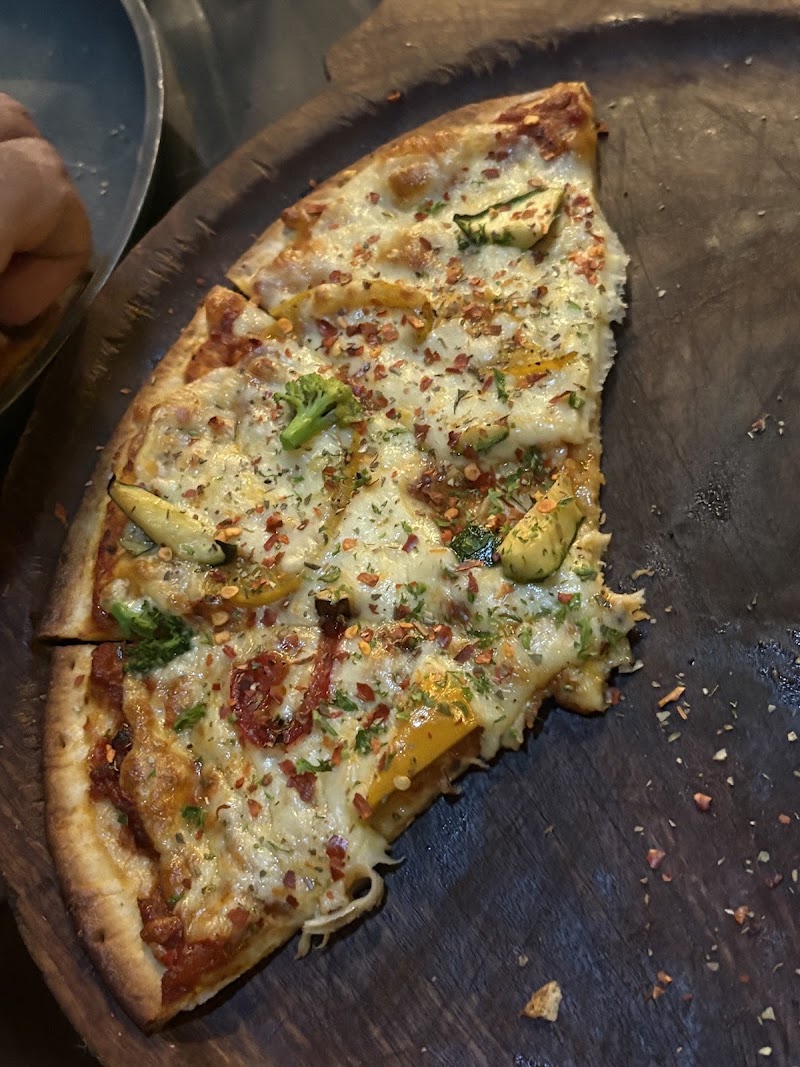 Yuhi - Yuhi 8th floor, Yuhi lounge, A-WING, SUPREME BUSINESS PARK, Hiranandani Gardens, Powai, Mumbai, Maharashtra 400076, India