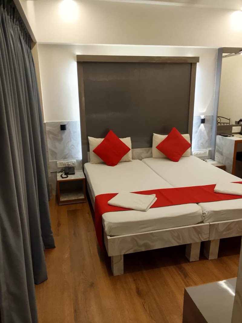 Hotel Karan Palace - Hotel Karan Palace Plot No 8, Sonawala Rd, Jay Prakash Nagar, Goregaon East, Mumbai, Maharashtra 400063, India