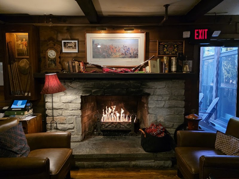 The Brae Loch Inn - The Brae Loch Inn, 5 Albany St, Cazenovia, NY 13035, USA