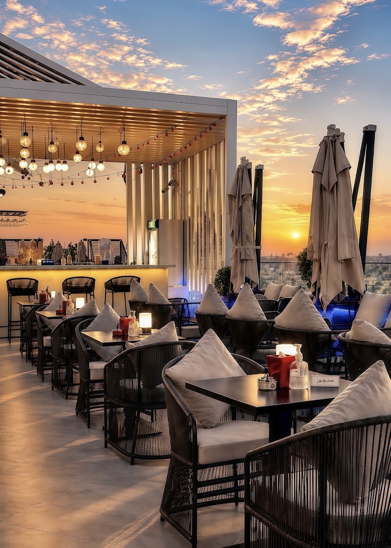 HYP DUBAI - Rooftop Lounge