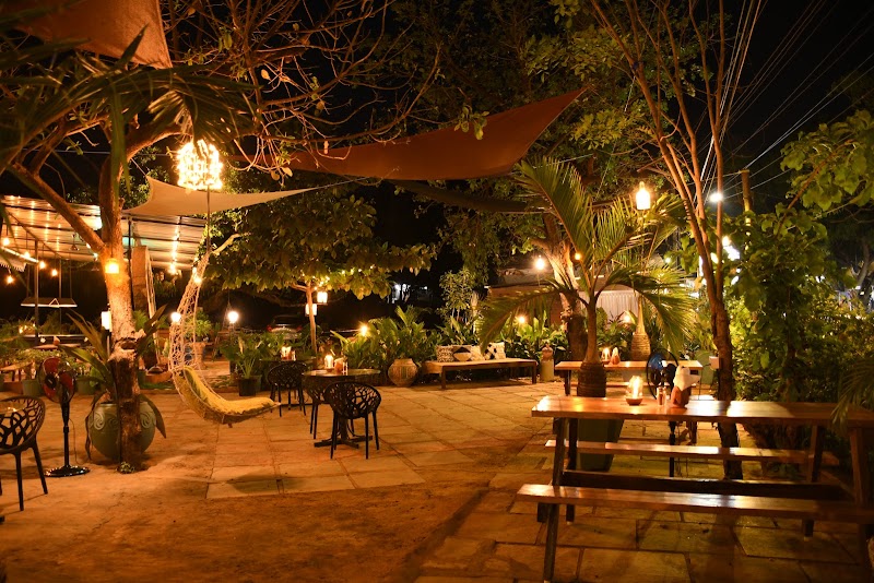 Klay's Cocktail Bar and Restaurant - Klay's Cocktail Bar and Restaurant Grand Chivar Road, opposite Bharat Petrol Pump, Vagator, Anjuna, Goa 403509, India