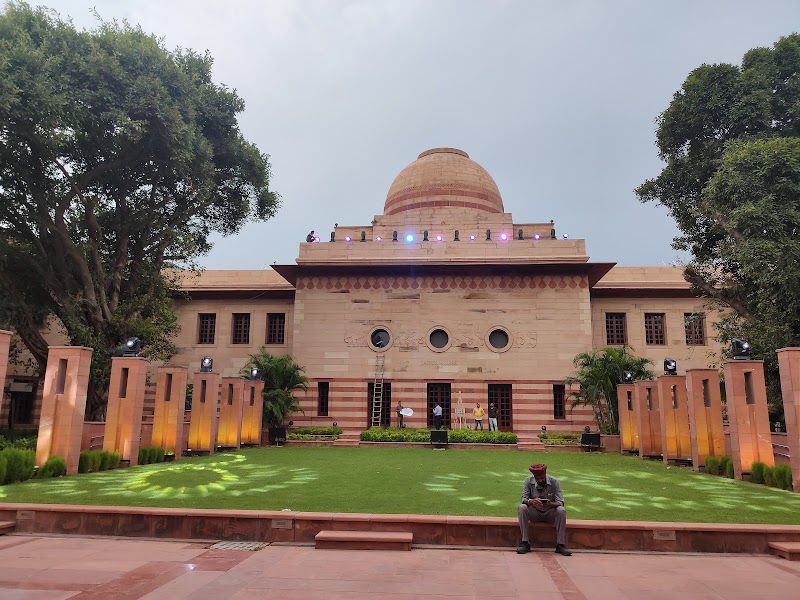 National Gallery of Modern Art - National Gallery of Modern Art Jaipur House, Shershah Rd, near India Gate, Delhi High Court, India Gate, New Delhi, Delhi 110003, India