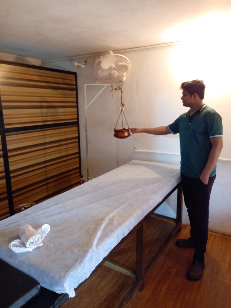 Nature touch Ayurvedic centre - Nature touch Ayurvedic centre Fort Aguada Rd, opp. Cafe chocolatety, Candolim, Goa 403515, India