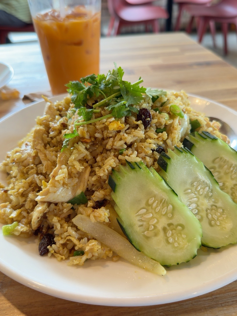 Charm Thai Kitchen - Charm Thai Kitchen 205 N Phoenix Rd # E1, Phoenix, OR 97535, USA