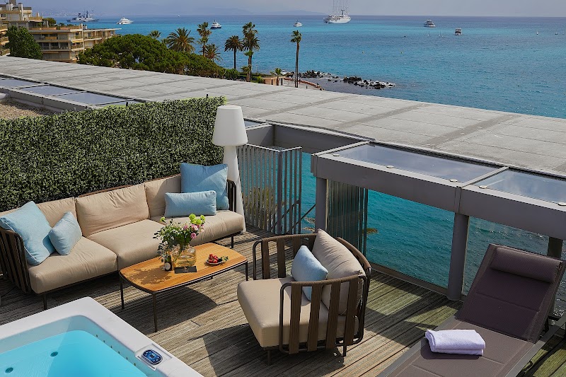 ROYAL ANTIBES - ROYAL ANTIBES 16 Bd Maréchal Leclerc, 06600 Antibes, France